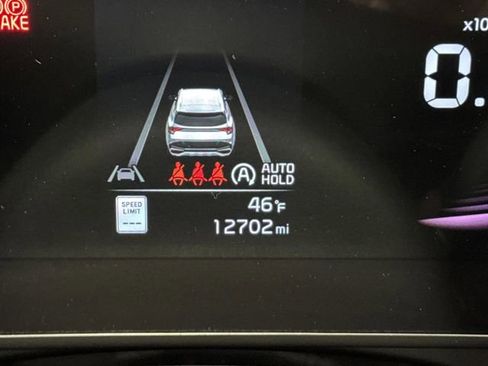 Used 2023 Kia Sportage X-Line image 6