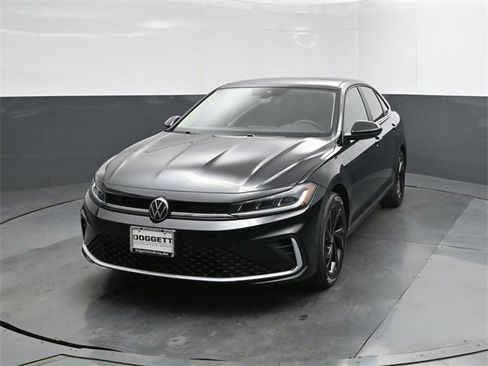 New 2026 Volkswagen Jetta SE image 30