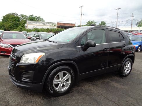 Used 2015 Chevrolet Trax LT w/ LT Plus Package image 8