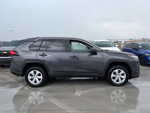Used 2025 Toyota RAV4 LE AWD/4WD image 3