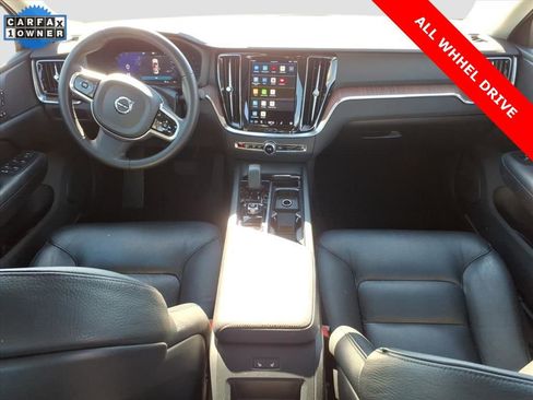 Used 2024 Volvo S60 B5 Plus image 10