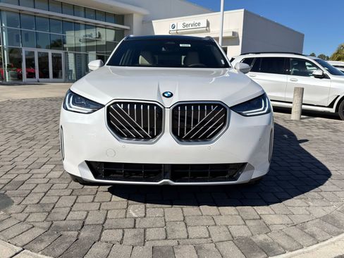 New 2026 BMW X3 xDrive30 w/ Premium Package image 6