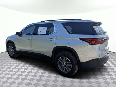 Used 2022 Chevrolet Traverse LT AWD/4WD image 5