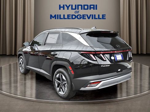 New 2025 Hyundai Tucson SEL image 3