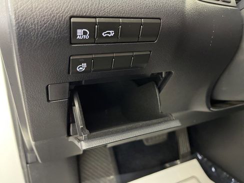 Used 2021 Lexus RX 350L FWD w/ Premium Package image 24