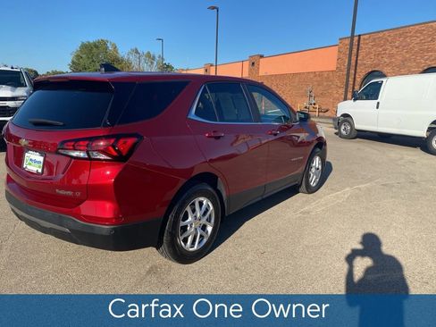 Used 2022 Chevrolet Equinox LT image 3