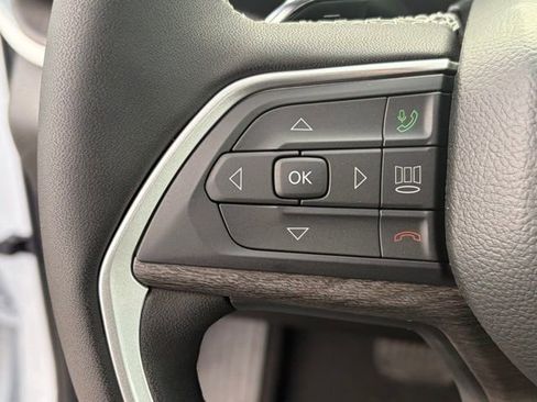 New 2026 Jeep Grand Cherokee Limited w/ Limited Altitude Package image 17