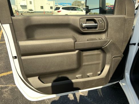 New 2025 Chevrolet Silverado 2500 W/T w/ WT Convenience Package image 11