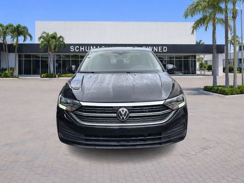 Certified 2024 Volkswagen Jetta SE FWD image 2