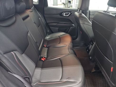 Used 2026 Jeep Compass Trailhawk AWD/4WD image 29