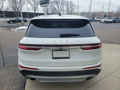 Certified 2024 Lincoln Corsair AWD image 10