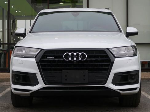 Used 2018 Audi Q7 3.0T Prestige w/ Prestige Package image 2