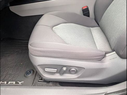Used 2020 Toyota Camry LE FWD image 10
