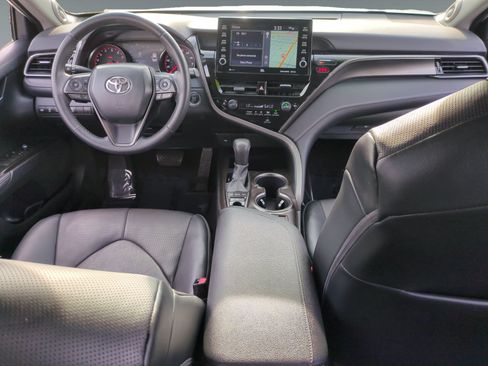 Used 2021 Toyota Camry XSE w/ Navigation Package FWD image 10