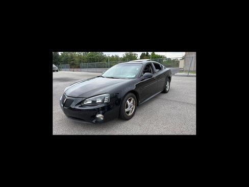 Used 2004 Pontiac Grand Prix GT2 w/ Leather Trim Pkg FWD image 1