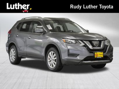 Used 2017 Nissan Rogue SV w/ SV Premium Package