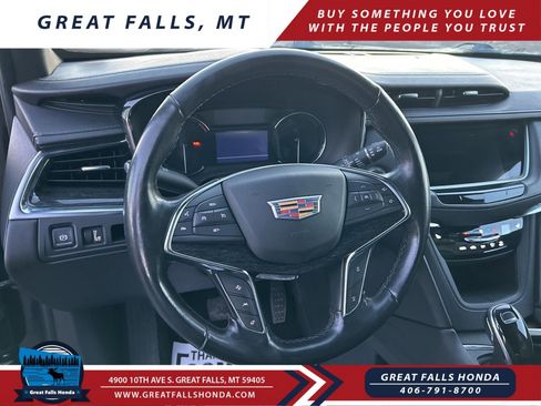Used 2021 Cadillac XT5 Premium Luxury image 15