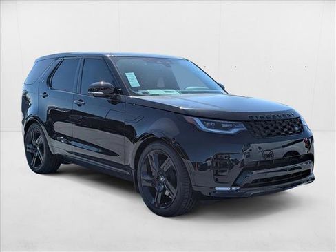 New 2025 Land Rover Discovery Dynamic SE image 7