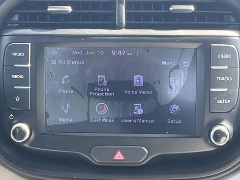 Used 2022 Kia Soul LX FWD image 14