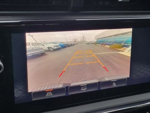 Used 2022 GMC Sierra 1500 AT4 w/ AT4 Preferred Package image 20