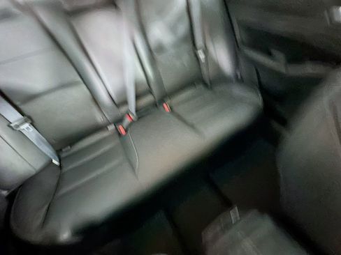 Used 2023 Nissan Altima 2.5 SL FWD image 14