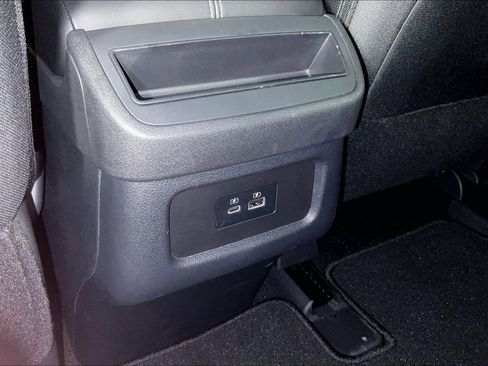 Certified 2025 Nissan Pathfinder S image 33