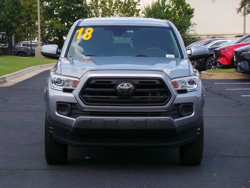Used 2018 Toyota Tacoma SR w/ SR Convenience Package RWD image 19