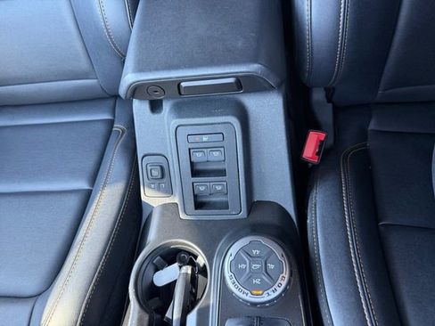 Certified 2022 Ford Bronco Badlands w/ Sasquatch Package image 12