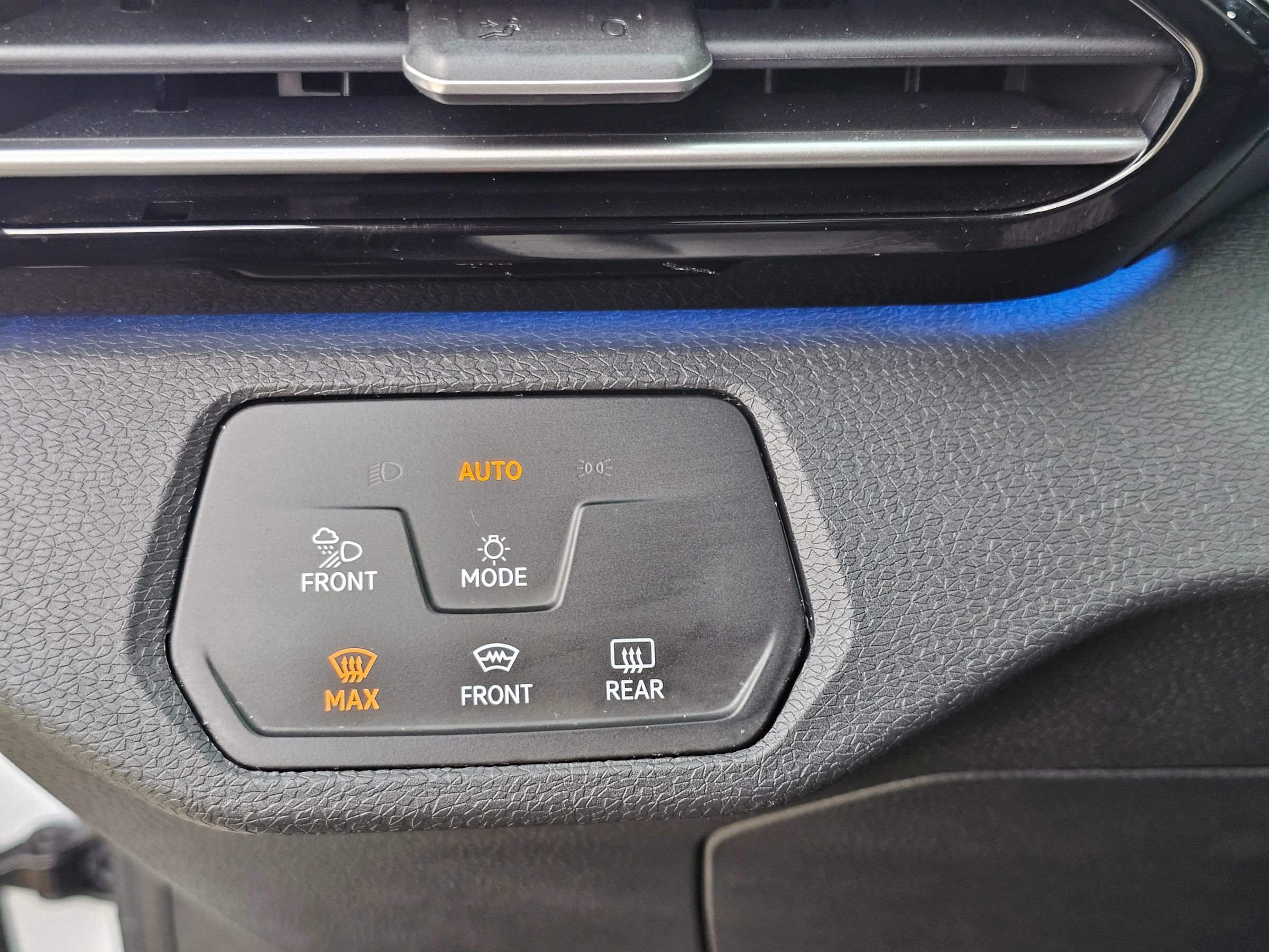 Used 2022 Volkswagen ID.4 Pro S AWD/4WD image 12