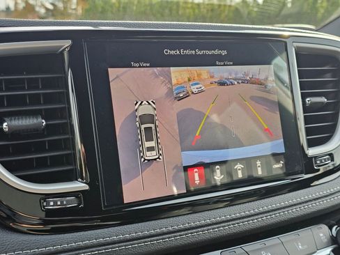 New 2026 Chrysler Pacifica Select image 21