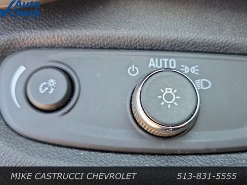 Used 2025 Chevrolet Trax LS w/ Driver Confidence Package FWD image 21