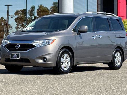 Used 2016 Nissan Quest SV FWD image 10