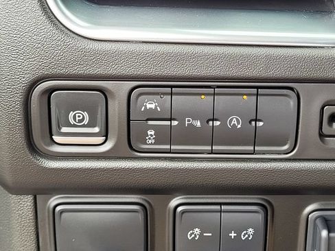 Used 2024 Chevrolet Suburban LS w/ Max Trailering Package RWD image 16