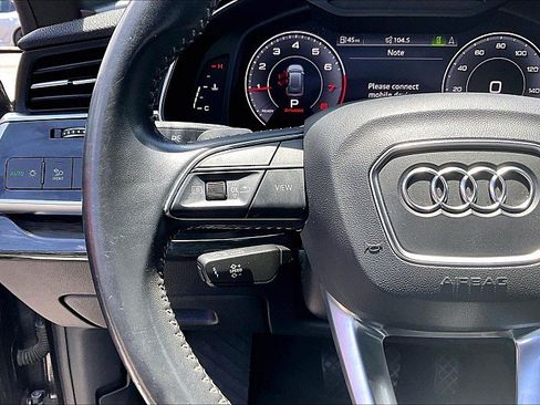 Used 2019 Audi Q8 Premium Plus w/ Premium Plus AWD/4WD image 16