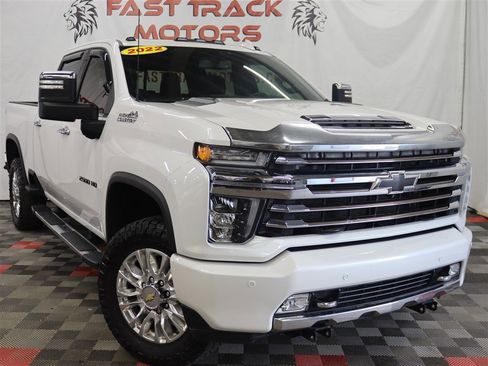 Used 2022 Chevrolet Silverado 2500 High Country w/ LPO, Dark Essentials Package image 3