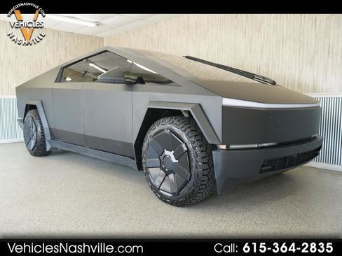 Used 2024 Tesla Cybertruck AWD Crew Cab image 1