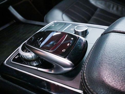 Used 2018 Mercedes-Benz GLE 350 4MATIC w/ Premium 1 Package image 19