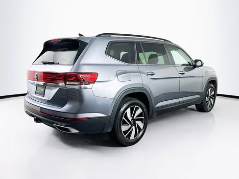 Used 2025 Volkswagen Atlas SE image 9