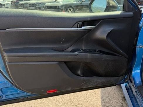 Used 2020 Toyota Camry LE w/ Carpet Mat Package FWD image 17