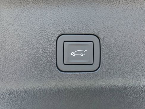 New 2026 Chevrolet Tahoe Premier image 10