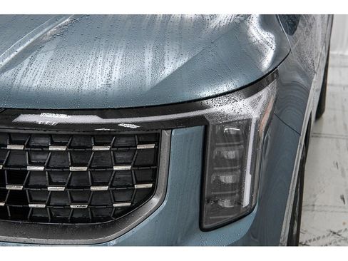 New 2026 Kia Carnival SX Prestige FWD image 9