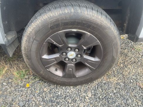 Used 2018 Chevrolet Colorado Z71 RWD image 11