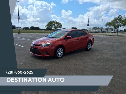 Used 2016 Toyota Corolla LE FWD image 1