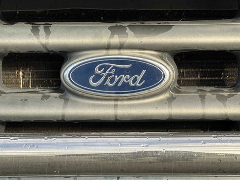 Used 2002 Ford F350 XL image 34