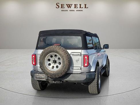 Used 2022 Ford Bronco Outer Banks AWD/4WD image 5