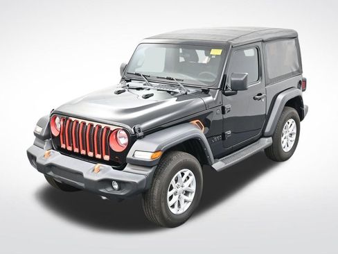 Used 2023 Jeep Wrangler Sport S image 16