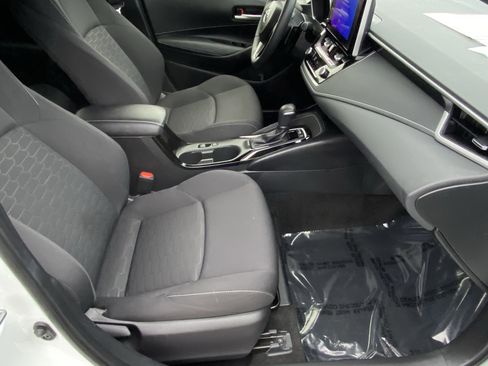 Certified 2024 Toyota Corolla SE image 10