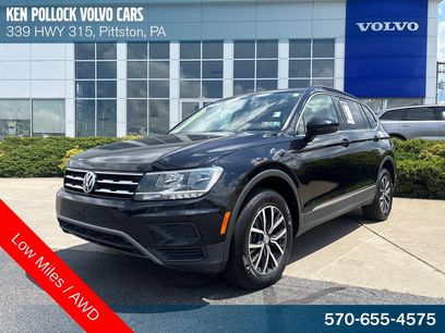 Used 2020 Volkswagen Tiguan SE w/ Panoramic Sunroof Package