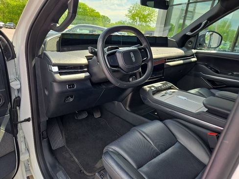 Used 2025 Lincoln Navigator Reserve w/ Jet Appearance Package AWD/4WD image 37
