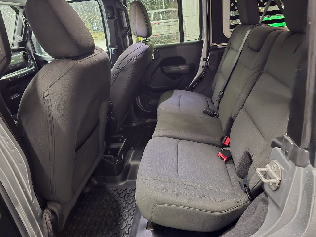 Used 2020 Jeep Wrangler Unlimited Sport AWD/4WD image 31